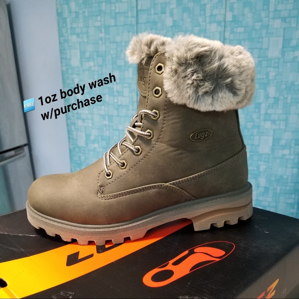**💜💛**🆕️WT** Women's Lugz Boots **💜💛**